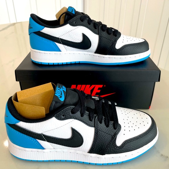 Jordan 1 Retro Low OG GS- Black Dark Powder Blue
